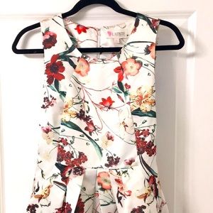 🌟Host Pick🌟 L’Atiste floral pleated midi dress, Size 4